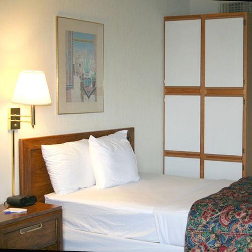 Ridge Crest Hotel 웨스트플레인스 객실 사진