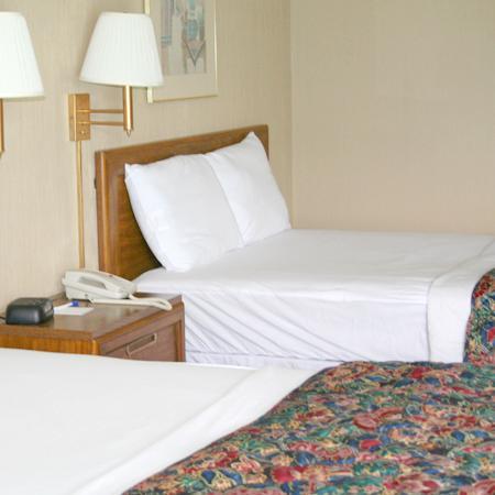 Ridge Crest Hotel 웨스트플레인스 객실 사진